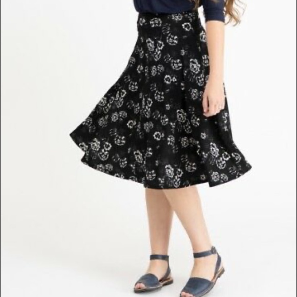 Agnes & Dora midi skirt